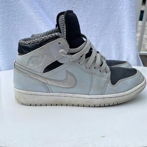 Jordan Retros Size 8.5